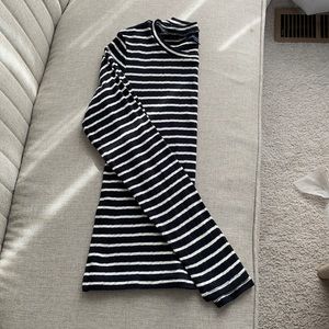 American Eagle Black and White Striped Long Sleeve